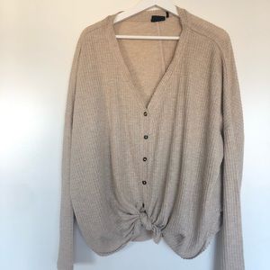 Cute oversized cardigan in beige